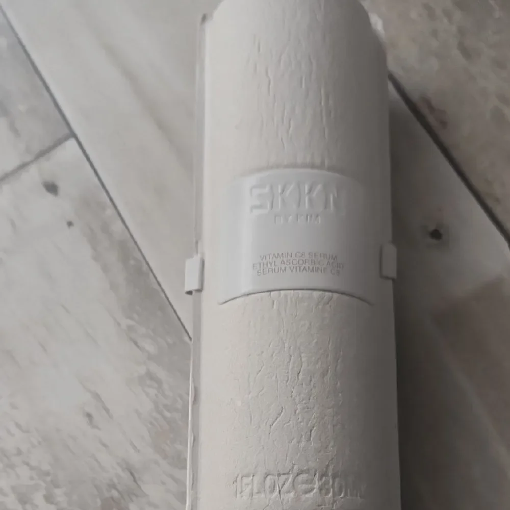 SKKN Vitamin C Serum - White